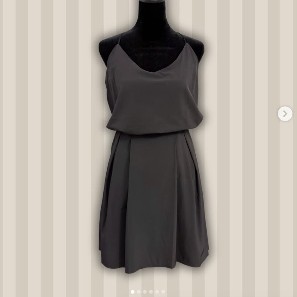 Lululemon City Summer athletic dress Size: 4